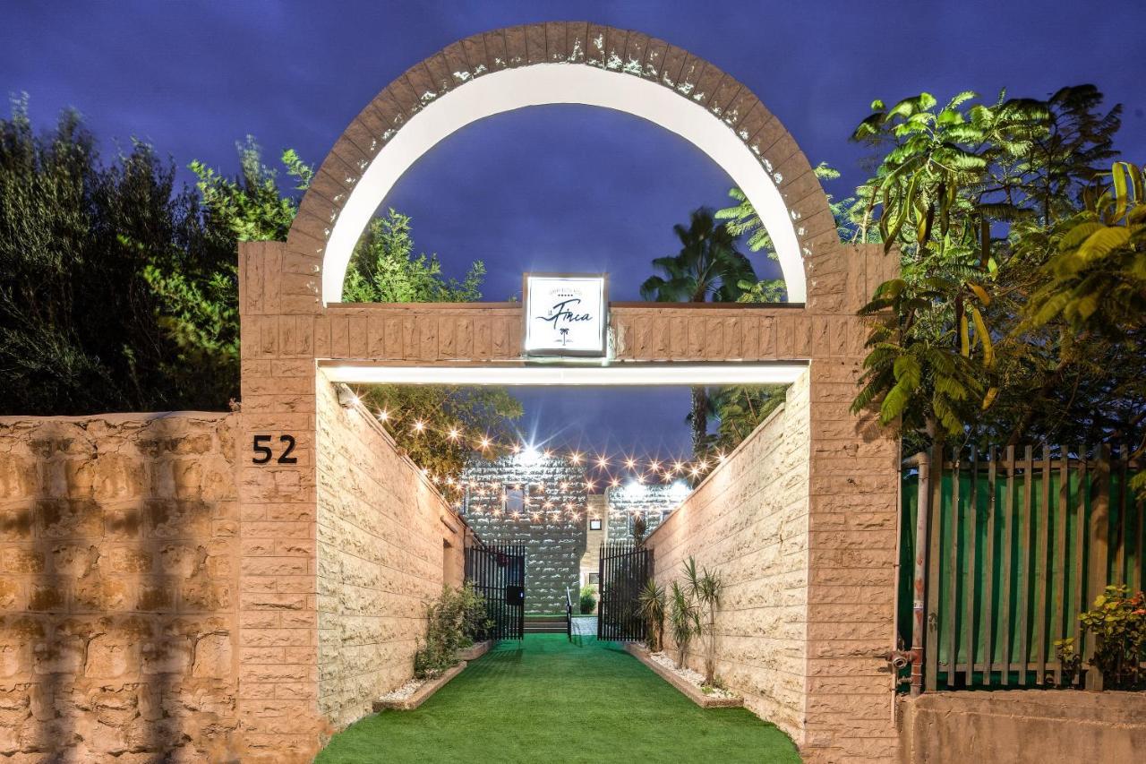 Hotel La Finca - Luxury Suites Hotel Beersheba Екстер'єр фото